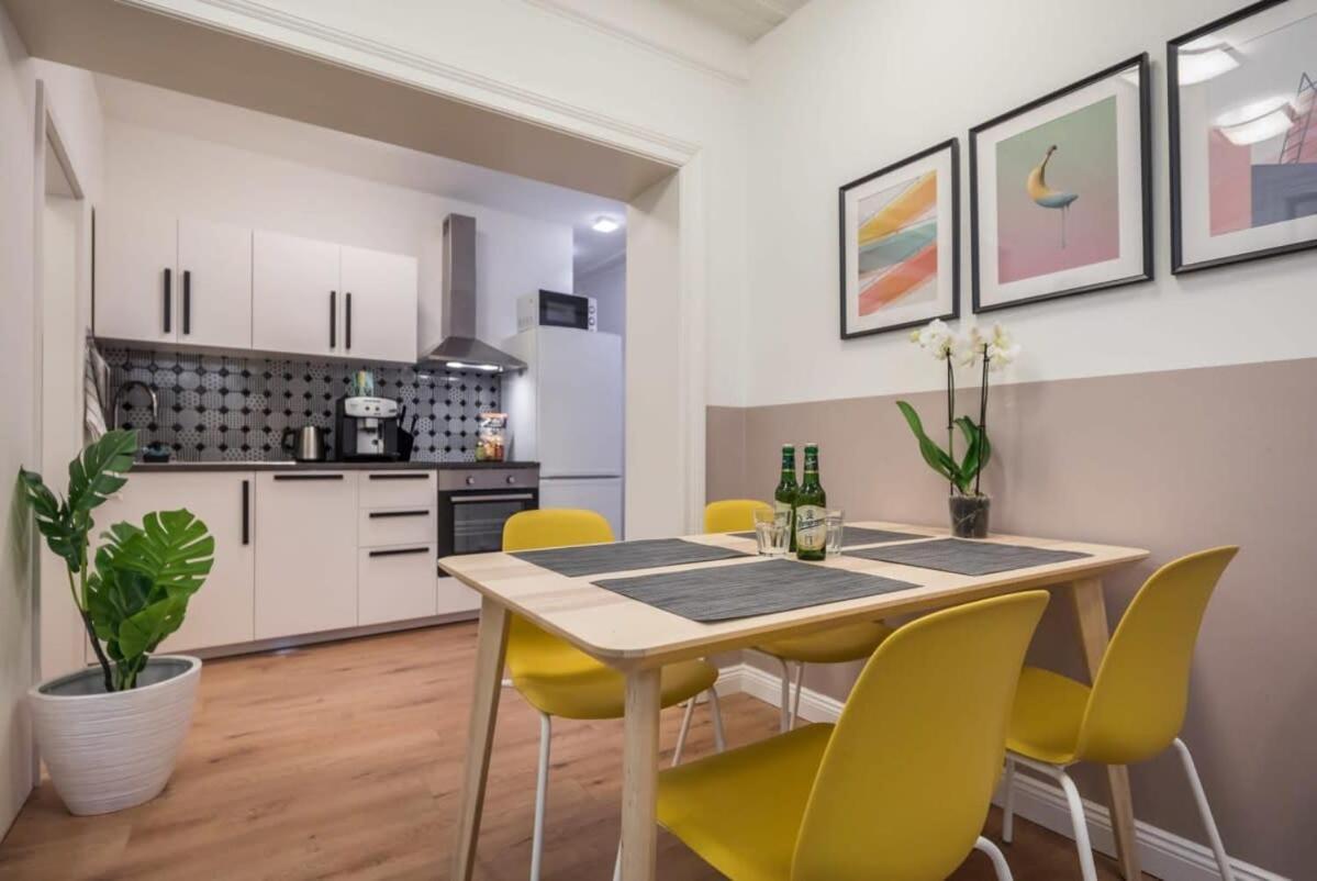 Charming Apartment In Prime Location Hamburg Dış mekan fotoğraf