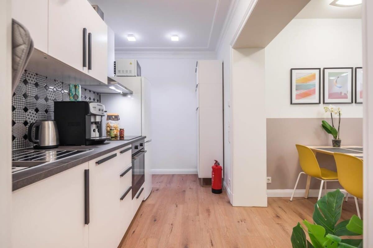 Charming Apartment In Prime Location Hamburg Dış mekan fotoğraf