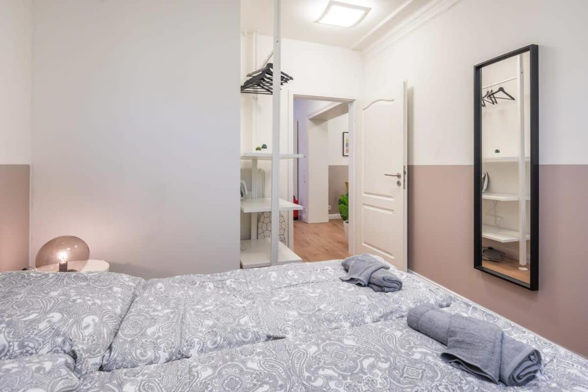 Charming Apartment In Prime Location Hamburg Dış mekan fotoğraf